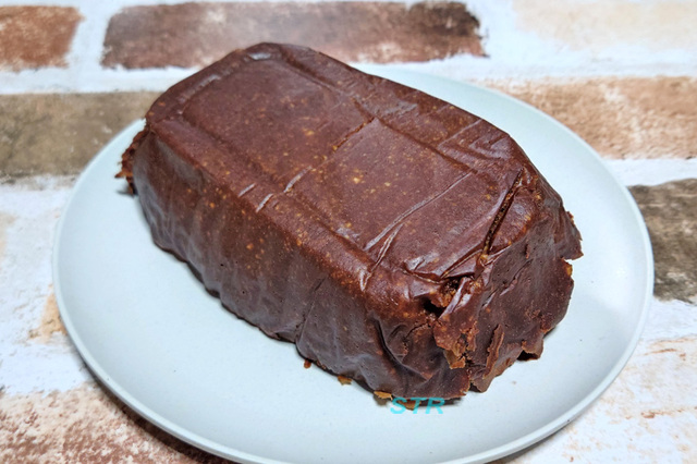 ホットケーキミックスでチョコパウンドケーキを作る